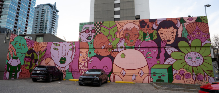 Assortment of characters, in different shapes, species, sizes.